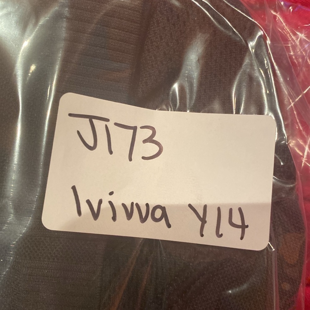 Ivivva / Lululemon Youth Swiftly Tech Top Girls Size 14 Black Active Athletic - Picture 8 of 8